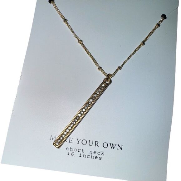 Apt. 9 NWT Gold Bar Pendant Necklace - Picture 3 of 4